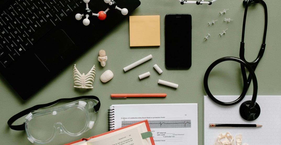 Biaya Publish Jurnal Pubmedia Physical Sciences, Life Science and Engineering - Layanan Jurnal Desa