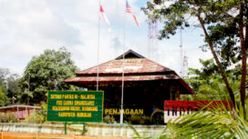 Pos Lintas Perbatasan Indonesia - Malaysia di Desa Sekaduyan Taka, Kecamatan Sei Menggaris. (Foto: Perary Partadiharja)